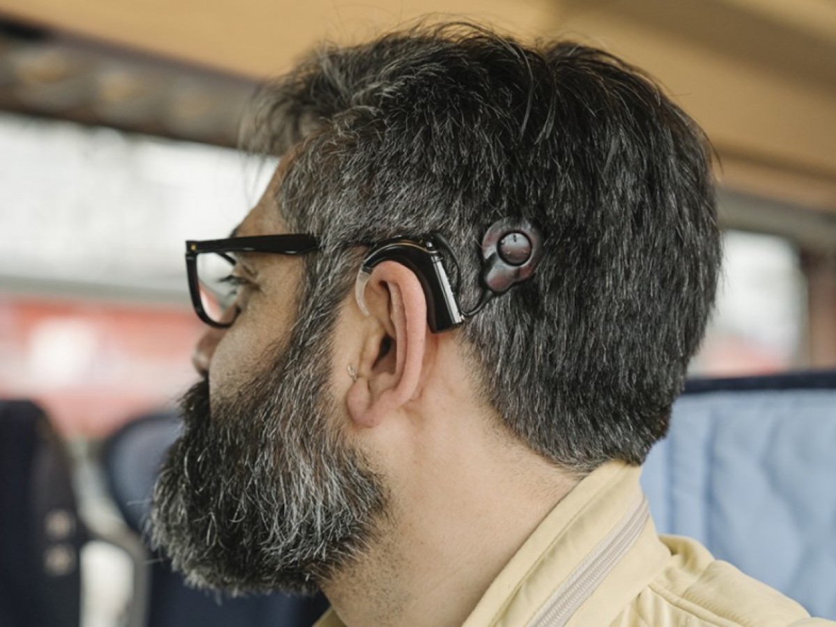 La importancia de la rehabilitación auditiva en personas con implantes cocleares