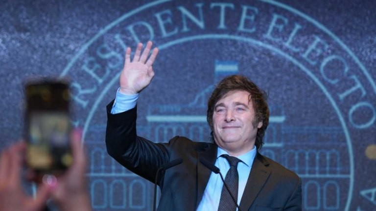 Como fue el primer día de Javier Milei como presidente electo