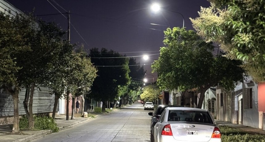 El centro de la ciudad incorpora nuevas luminarias LED