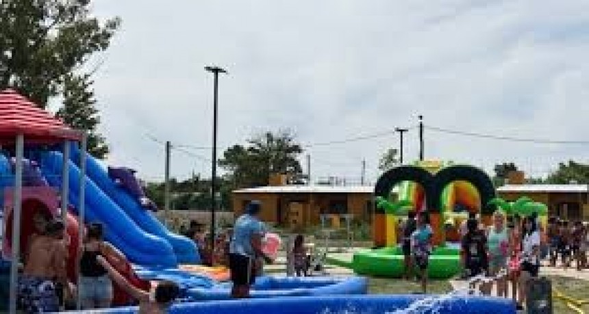 Luján al Sol: cientos de niños disfrutaron del Parque Acuático Itinerante