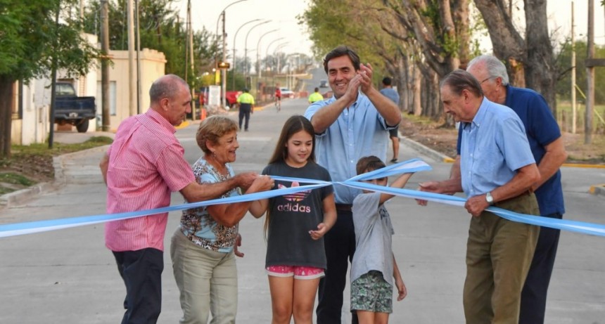 Se inauguraron las obras de repavimentación del acceso a Jáuregui por 25 de Mayo