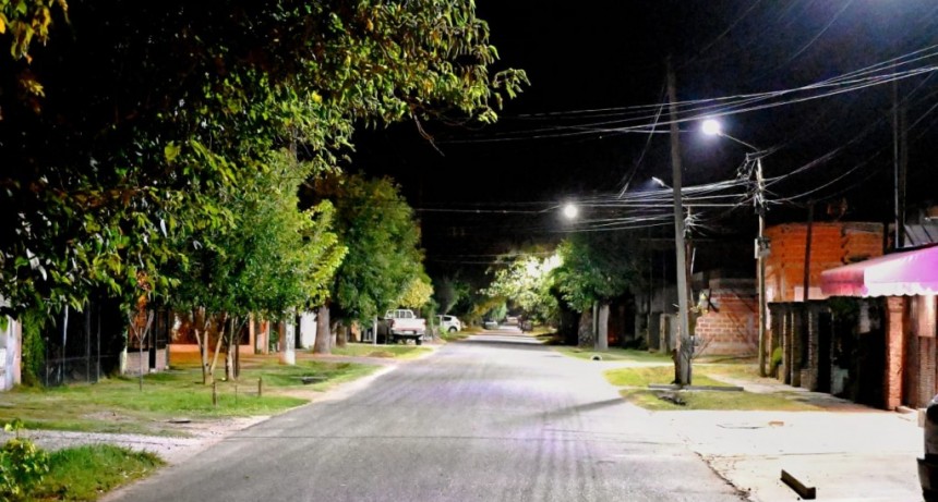 El Municipio instaló nueva iluminación LED en el barrio Padre Varela