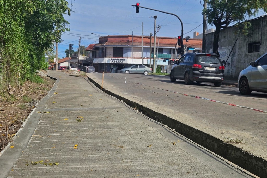 Finalizó la construcción de veredas sobre la calle Manuel Gálvez