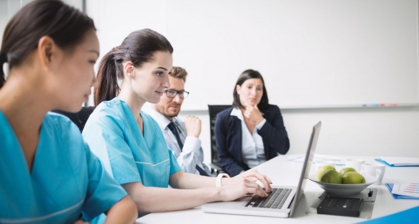 Residencias 2025: una puerta abierta al desarrollo profesional en salud