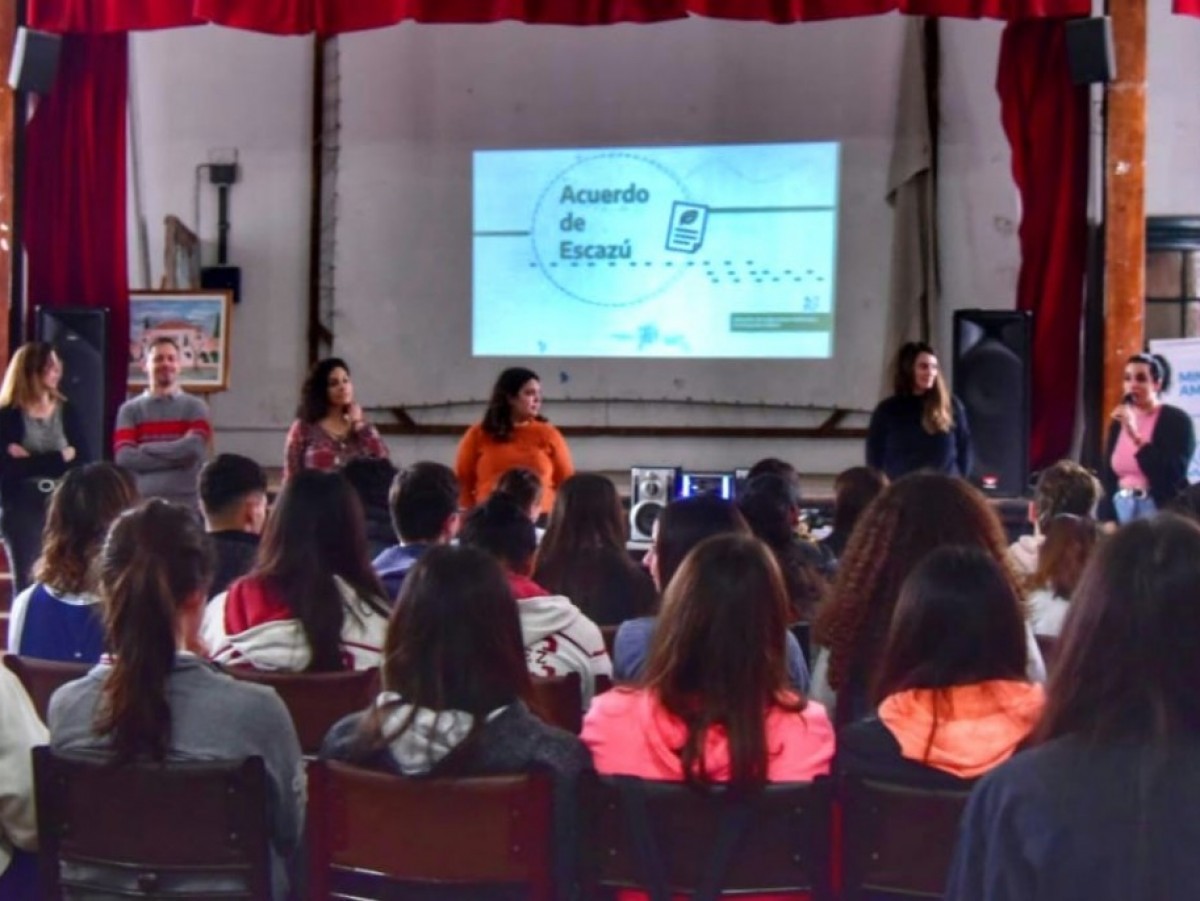Se realizaron charlas educativas sobre gobernanza ambiental