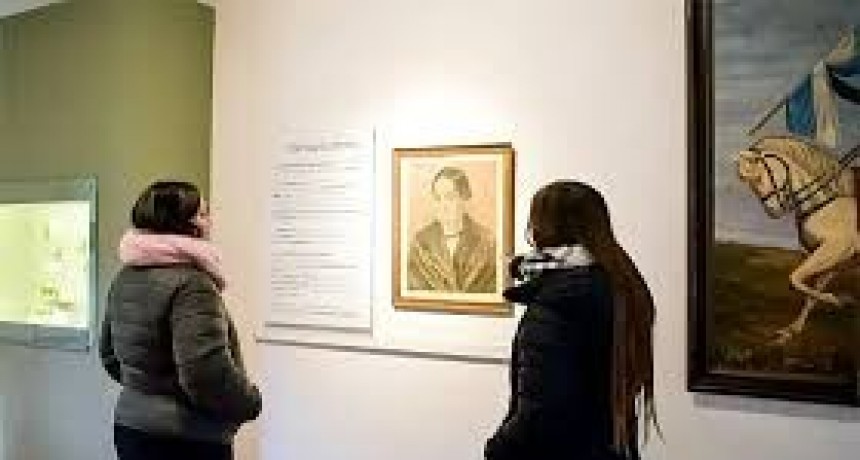 Recorridos participativos para homenajear a mujeres y hombres de la Independencia