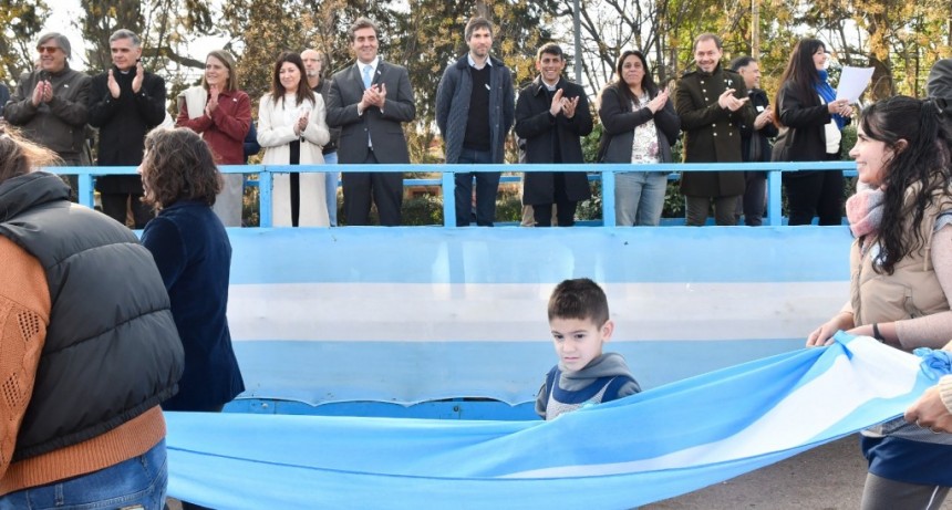 Se realizó el tradicional desfile para celebrar el Día de la Independencia en Pueblo Nuevo