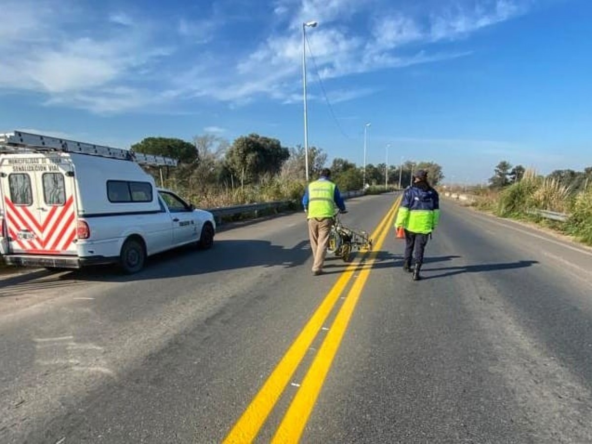 Ruta 192: trabajos de limpieza, pintura y demarcación en el puente de Open Door