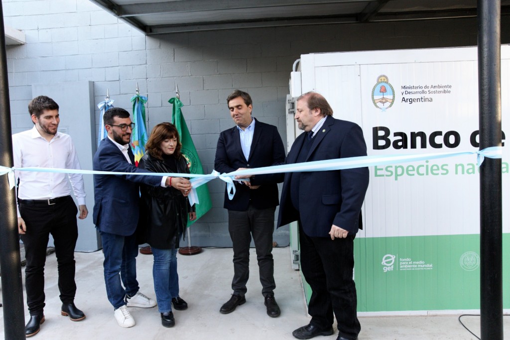 Se inauguró un banco de germoplasma en la UNLu