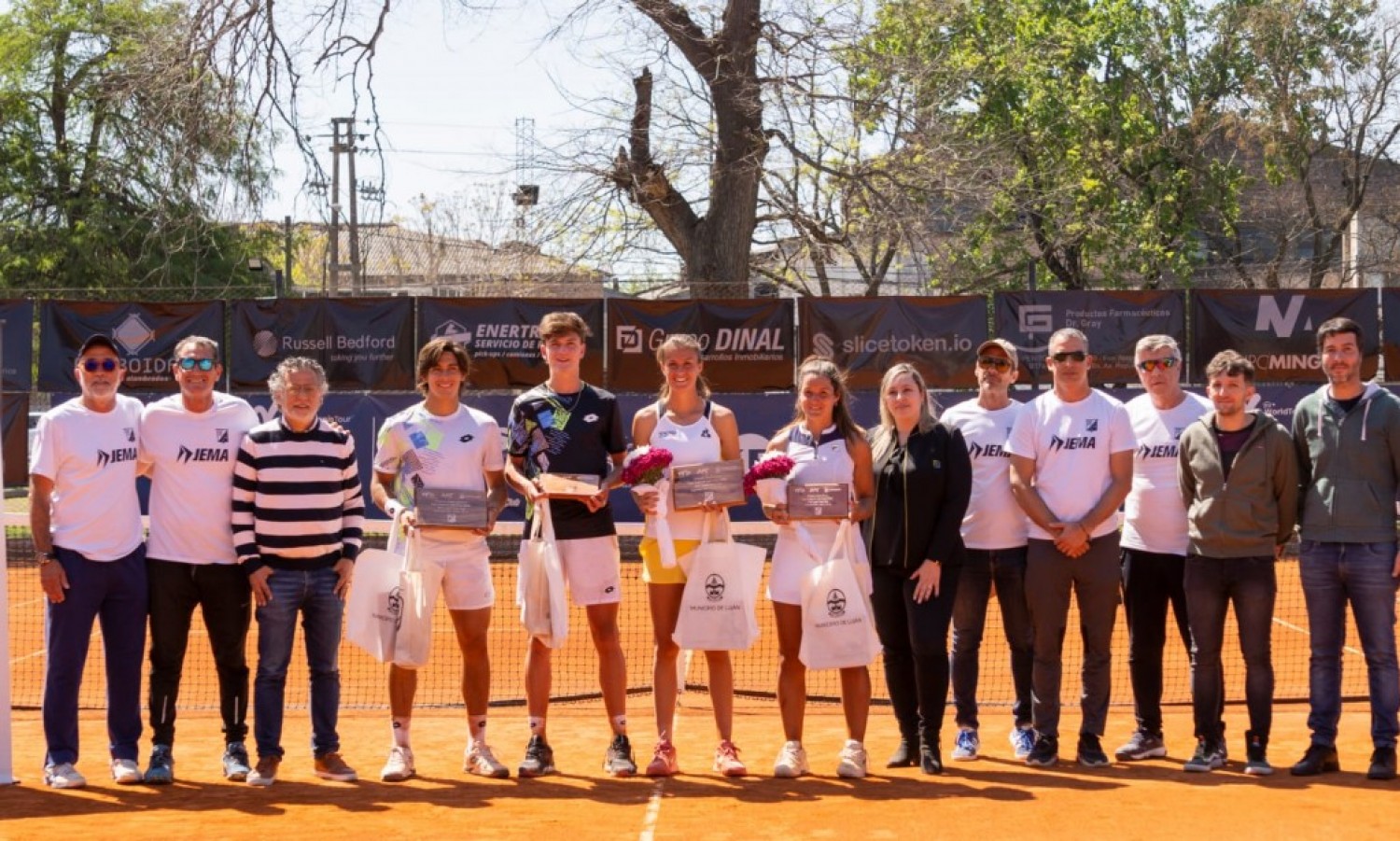 Más de 250 tenistas disputaron en Luján el Torneo Tenis Future