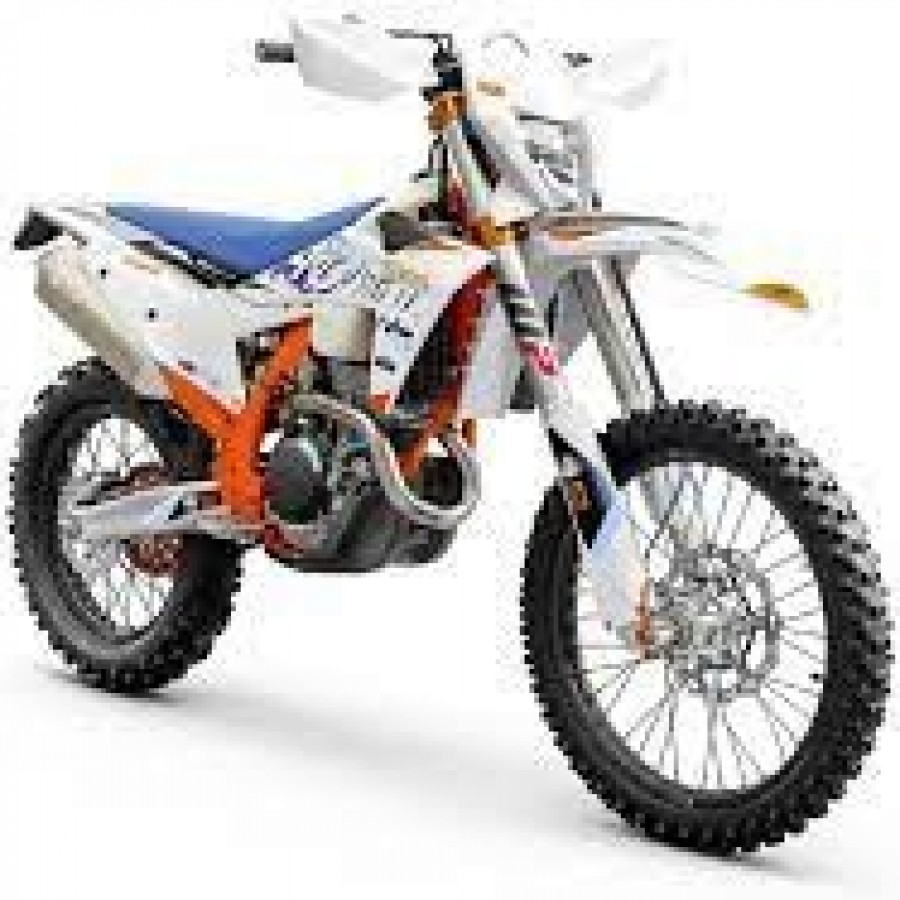 Ya se encuentra disponible en nuestro país la versión KTM 350 EXC-F “SIX DAYS” inspirada en el espíritu argentino